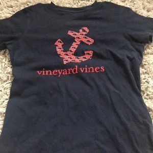 vineyard vines t-shirt!!!